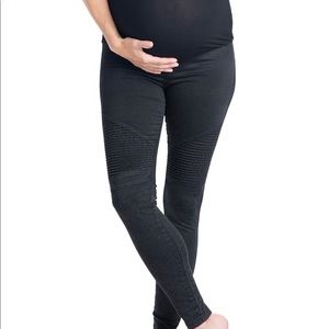 Preggo Leggings : Moto // Nordstrom